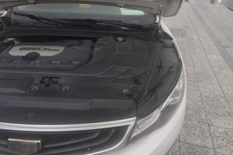 Used Geely Auto Emgrand GL 2017 1.8L DCT Elite Model Engine Bay Left