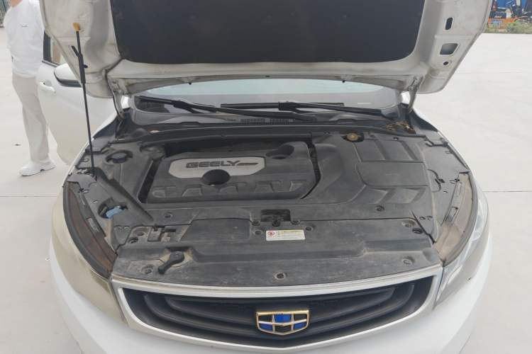 Used Geely Auto Emgrand GL 2017 1.8L DCT Elite Model Engine Bay