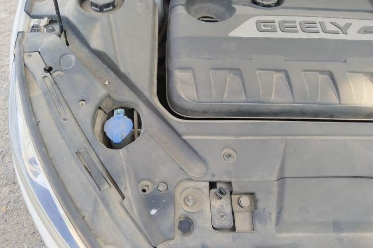Used Geely Auto Emgrand GL 2017 1.3T DCT Elite Model Engine Bay Right