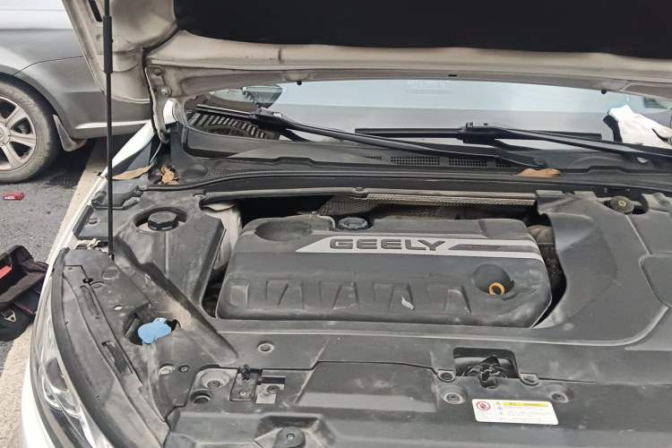 Used Geely Auto Emgrand GL 2017 1.3T Manual Elite Model Engine Bay Right