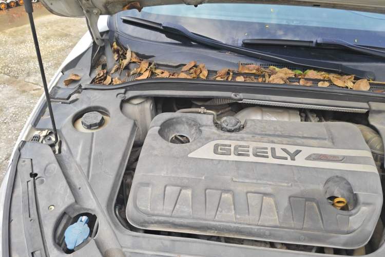 Used Geely Auto Emgrand GL 2017 1.3T DCT Elite Model Engine Bay Right