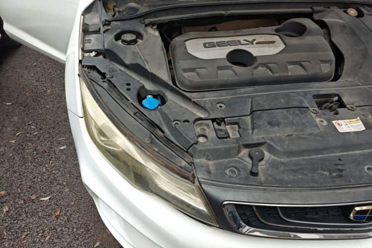 Used Geely Auto Emgrand GL 2017 1.8L Manual Elite Model Engine Bay Right