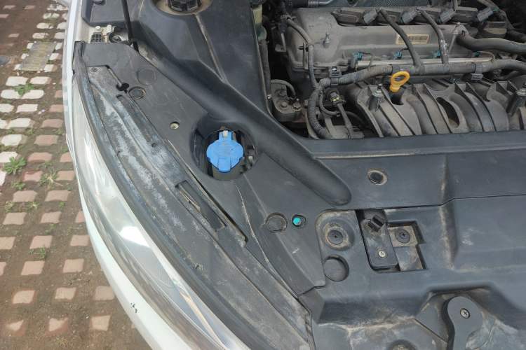 Used Geely Auto Emgrand GL 2017 1.8L DCT Elite Model Engine Bay Right