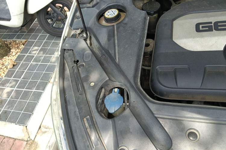 Used Geely Auto Emgrand GL 2017 1.8L DCT Elite Model Engine Bay Right