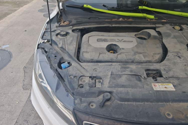 Used Geely Auto Emgrand GL 2017 1.8L Manual Elite Model Engine Bay Right