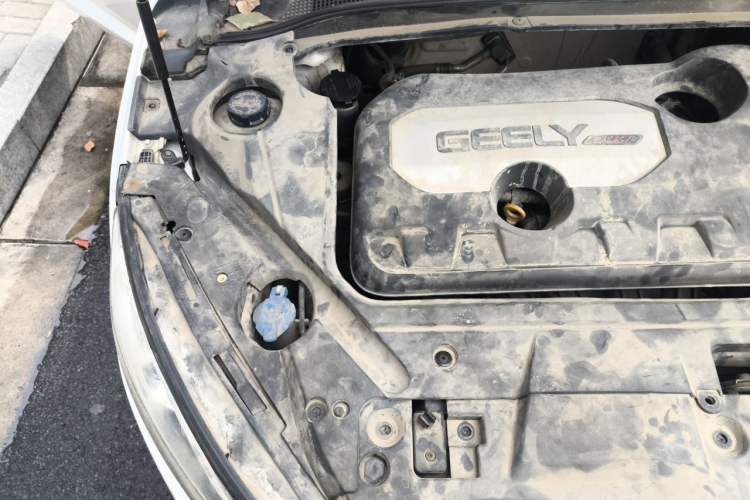 Used Geely Auto Emgrand GL 2017 1.8L Manual Elite Model Engine Bay Right