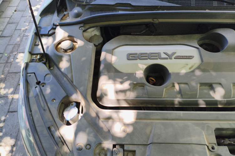 Used Geely Auto Emgrand GL 2017 1.8L DCT Elite Model Engine Bay Right