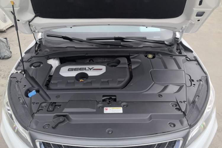 Used Geely Auto Emgrand GL 2017 1.8L DCT Elite Model Engine Bay
