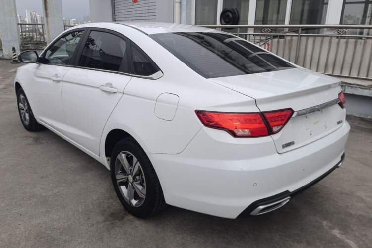 Used Geely Auto Emgrand GL 2017 1.8L DCT Elite Model Exterior 2