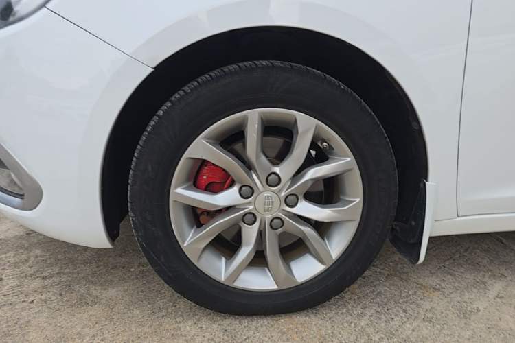 Used Geely Auto Emgrand GL 2017 1.3T DCT Elite Model Exterior 4