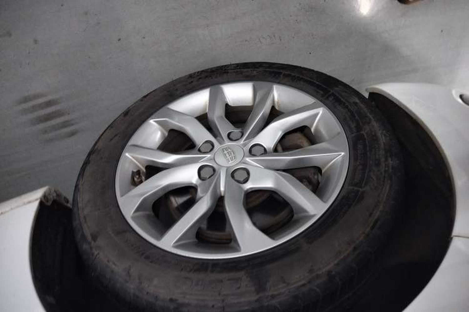 Used Geely Auto Emgrand GL 2017 1.3T DCT Elite Model Exterior 4
