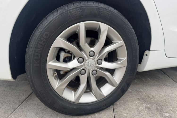 Used Geely Auto Emgrand GL 2017 1.3T DCT Elite Model Exterior 5