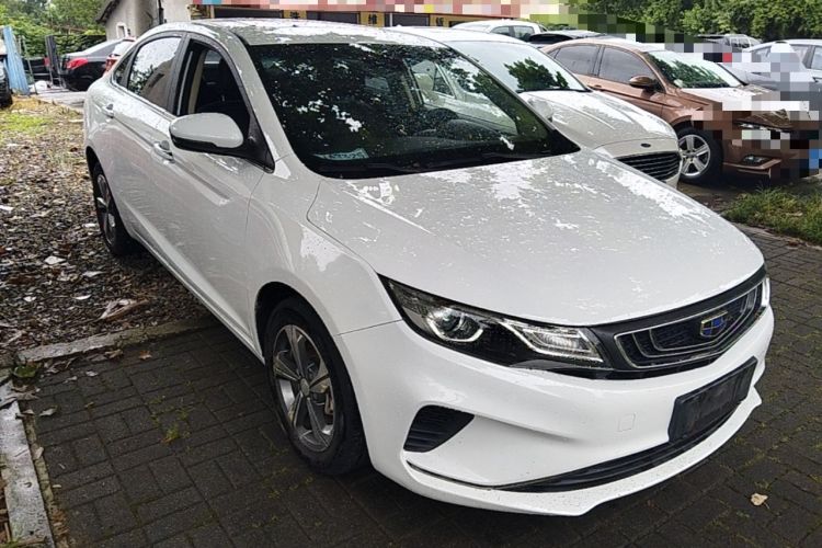 Used Geely Auto Emgrand GL 2017 1.8L Manual Elite Model Front Right 45 Deg
