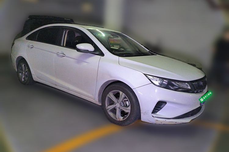 Used Geely Auto Emgrand GL 2017 1.8L Manual Elite Model Front Right 45 Deg