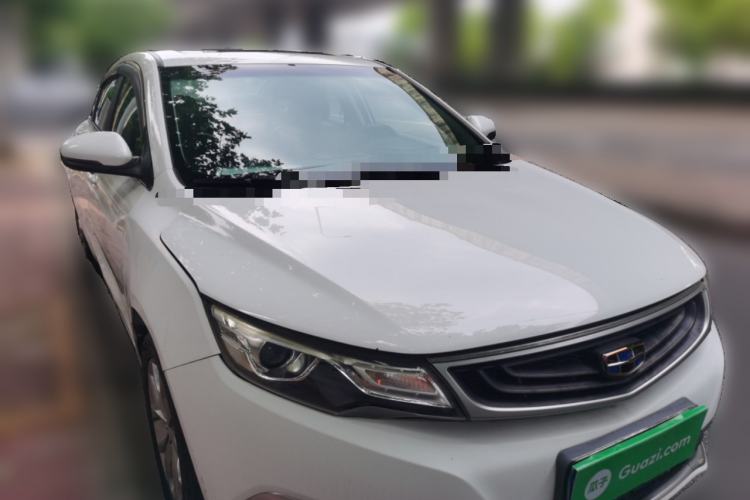 Used Geely Auto Emgrand GL 2017 1.8L Manual Elite Model Front Right 45 Deg