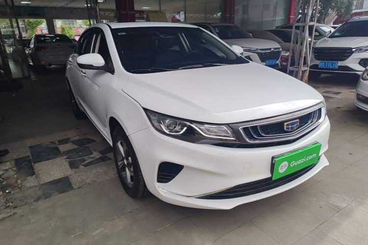 Used Geely Auto Emgrand GL 2017 1.8L DCT Elite Model Front Right 45 Deg
