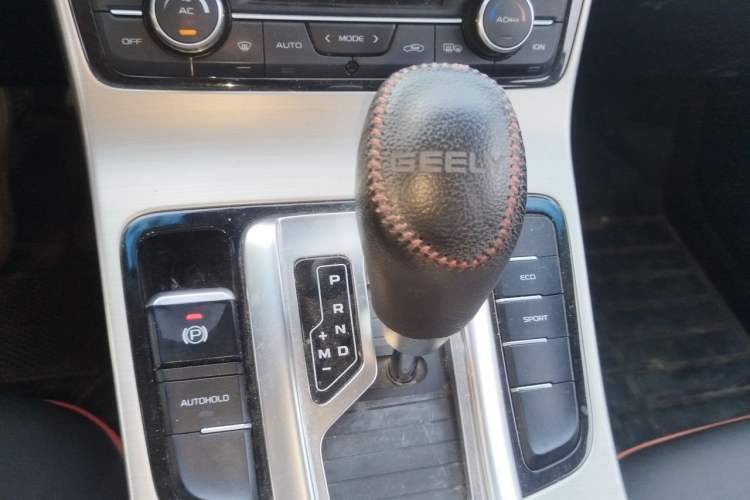 Used Geely Auto Emgrand GL 2017 1.3T DCT Elite Model Gear Lever