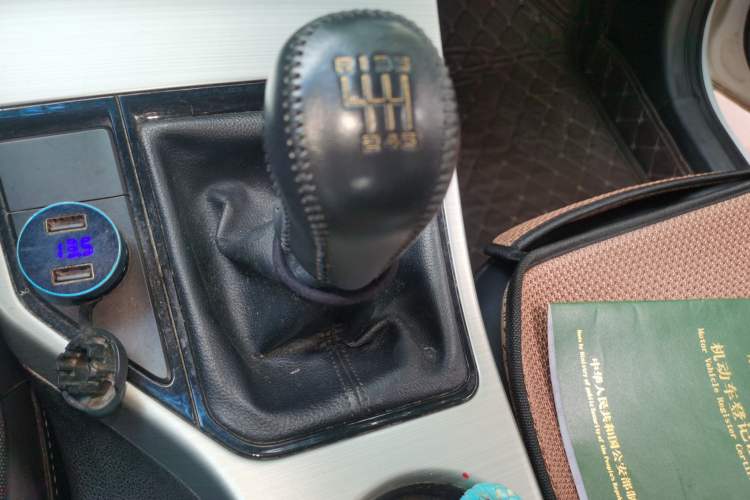 Used Geely Auto Emgrand GL 2017 1.8L Manual Elite Model Gear Lever