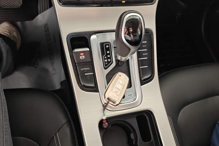 Used Geely Auto Emgrand GL 2017 1.8L DCT Elite Model Gear Lever