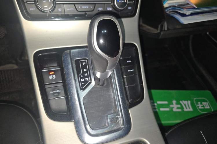 Used Geely Auto Emgrand GL 2017 1.3T DCT Luxury Model Gear Lever