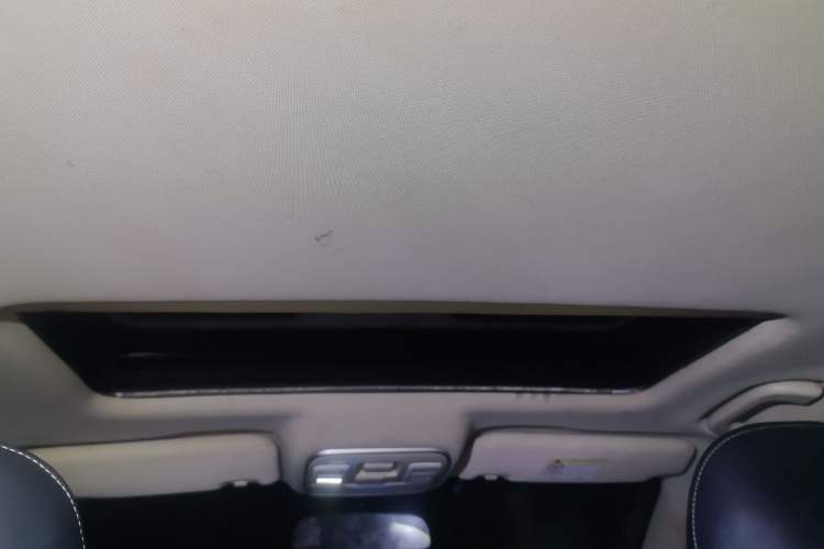 Used Geely Auto Emgrand GL 2017 1.3T DCT Elite Model Headliner