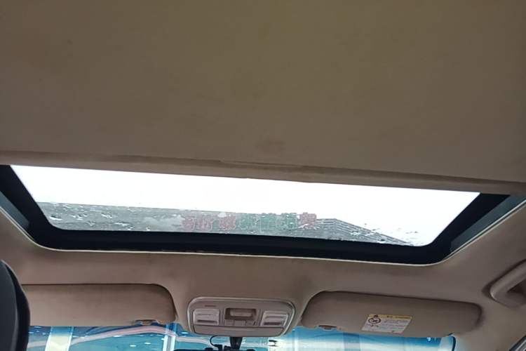 Used Geely Auto Emgrand GL 2017 1.8L DCT Elite Model Headliner
