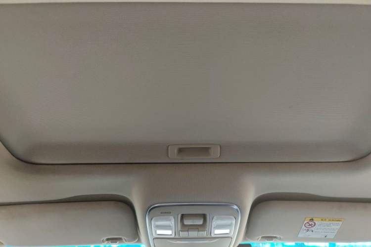 Used Geely Auto Emgrand GL 2017 1.3T DCT Elite Model Headliner