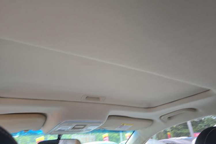 Used Geely Auto Emgrand GL 2017 1.8L Manual Elite Model Headliner