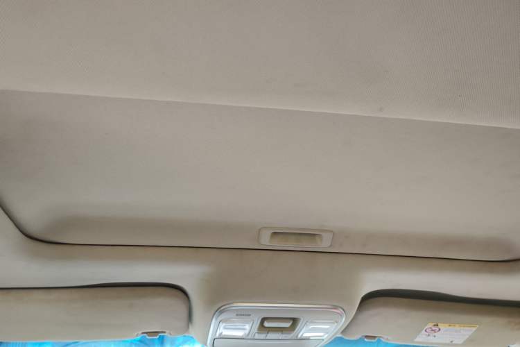 Used Geely Auto Emgrand GL 2017 1.3T DCT Elite Model Headliner