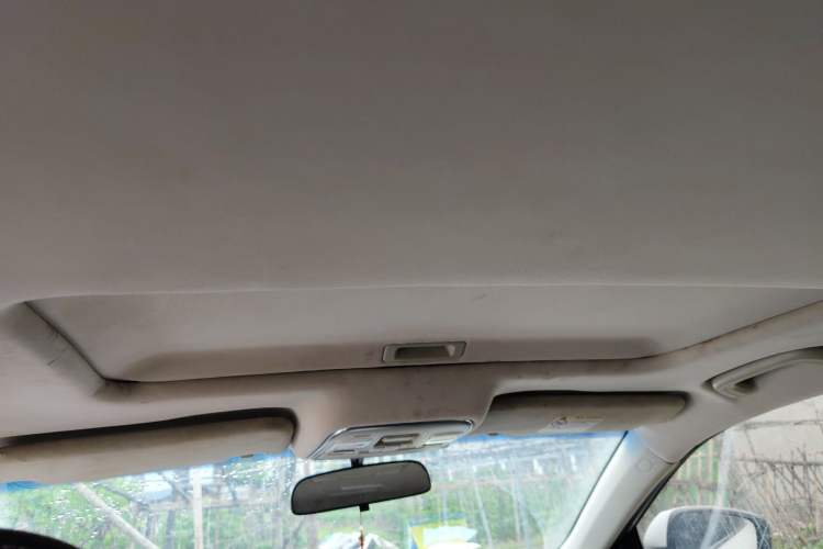 Used Geely Auto Emgrand GL 2017 1.8L Manual Elite Model Headliner