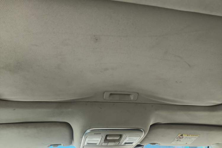 Used Geely Auto Emgrand GL 2017 1.8L Manual Elite Model Headliner