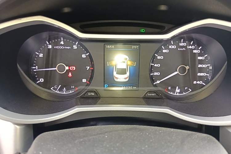 Used Geely Auto Emgrand GL 2017 1.8L DCT Elite Model Instrument Cluster