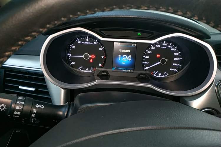 Used Geely Auto Emgrand GL 2017 1.3T DCT Luxury Model Instrument Cluster