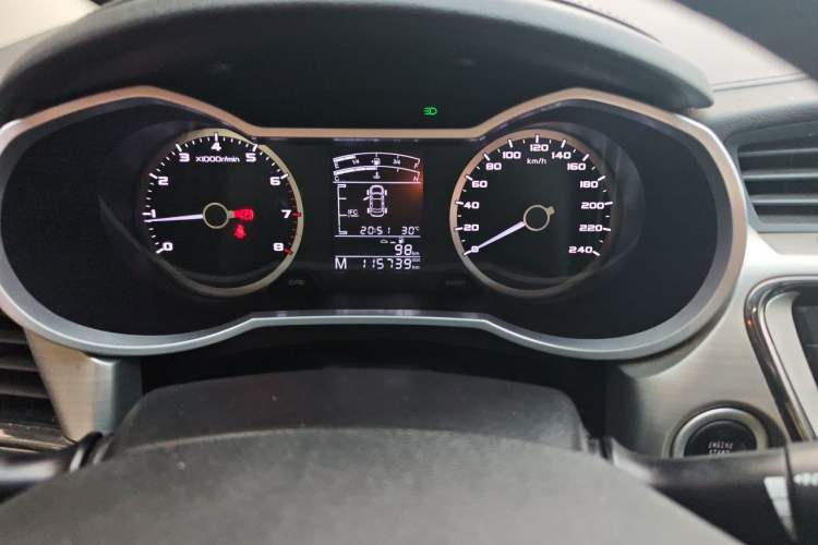 Used Geely Auto Emgrand GL 2017 1.8L Manual Elite Model Instrument Cluster