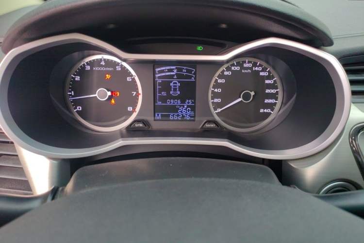 Used Geely Auto Emgrand GL 2017 1.3T Manual Elite Model Instrument Cluster