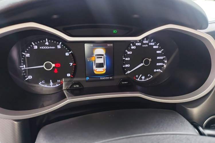Used Geely Auto Emgrand GL 2017 1.8L DCT Elite Model Instrument Cluster