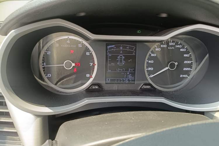 Used Geely Auto Emgrand GL 2017 1.8L Manual Elite Model Instrument Cluster