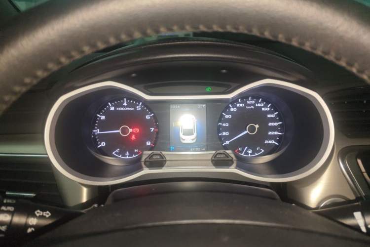 Used Geely Auto Emgrand GL 2017 1.8L DCT Elite Model Instrument Cluster