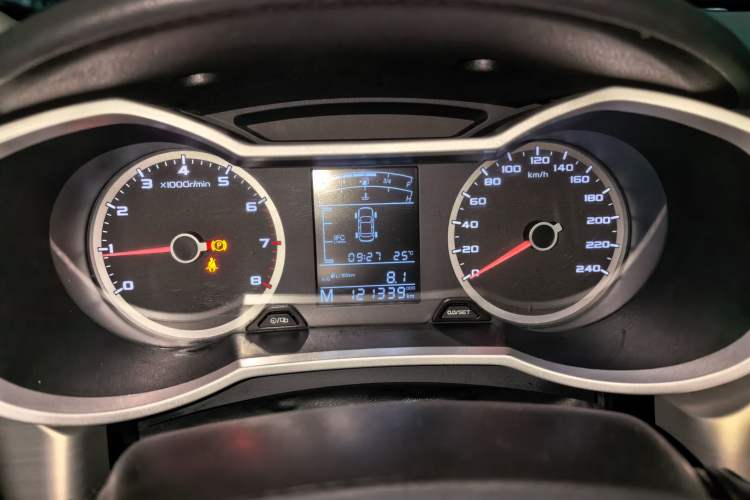 Used Geely Auto Emgrand GL 2017 1.8L Manual Elite Model Instrument Cluster