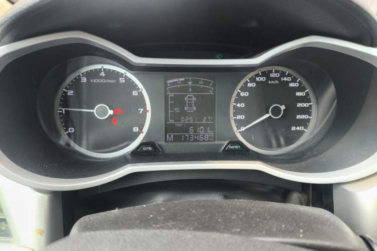 Used Geely Auto Emgrand GL 2017 1.8L Manual Elite Model Instrument Cluster