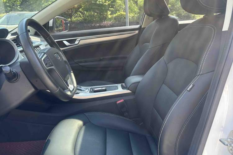 Used Geely Auto Emgrand GL 2017 1.3T DCT Elite Model Interior 2