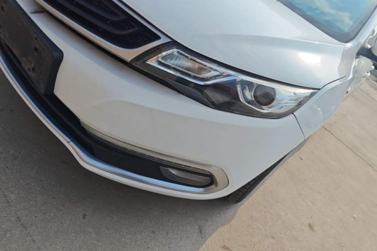 Used Geely Auto Emgrand GL 2017 1.3T DCT Elite Model Left Front Headlight