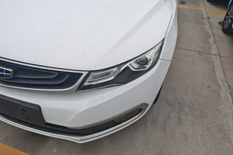 Used Geely Auto Emgrand GL 2017 1.8L Manual Elite Model Left Front Headlight