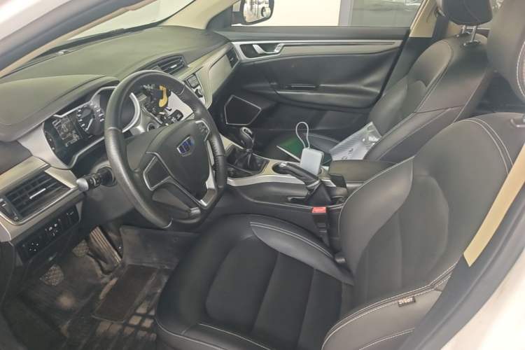 Used Geely Auto Emgrand GL 2017 1.8L Manual Elite Model Left Front Seat