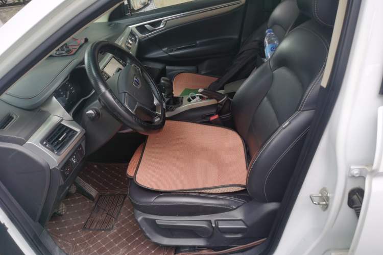 Used Geely Auto Emgrand GL 2017 1.8L Manual Elite Model Left Front Seat