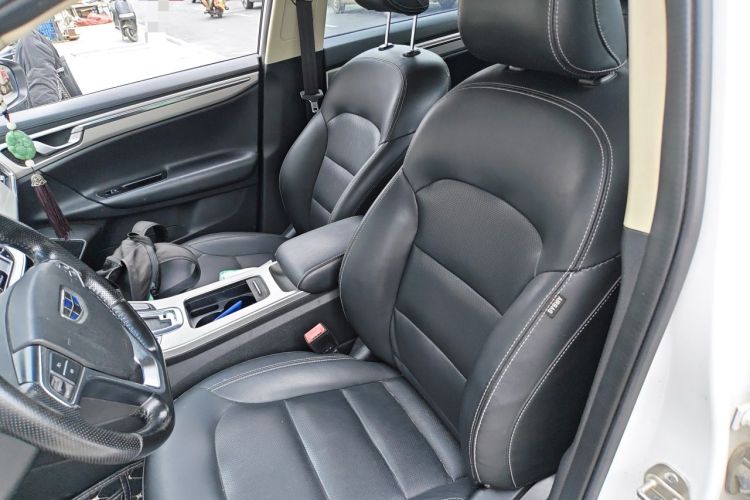 Used Geely Auto Emgrand GL 2017 1.3T DCT Elite Model Left Front Seat