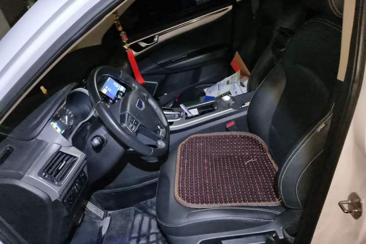 Used Geely Auto Emgrand GL 2017 1.8L DCT Elite Model Left Front Seat