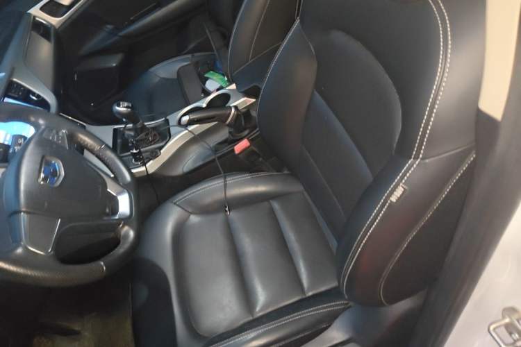 Used Geely Auto Emgrand GL 2017 1.3T Manual Elite Model Left Front Seat