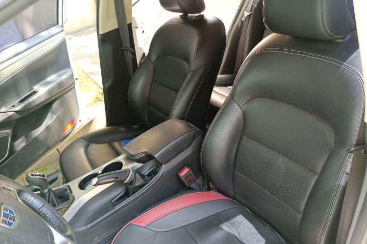 Used Geely Auto Emgrand GL 2017 1.8L Manual Elite Model Left Front Seat