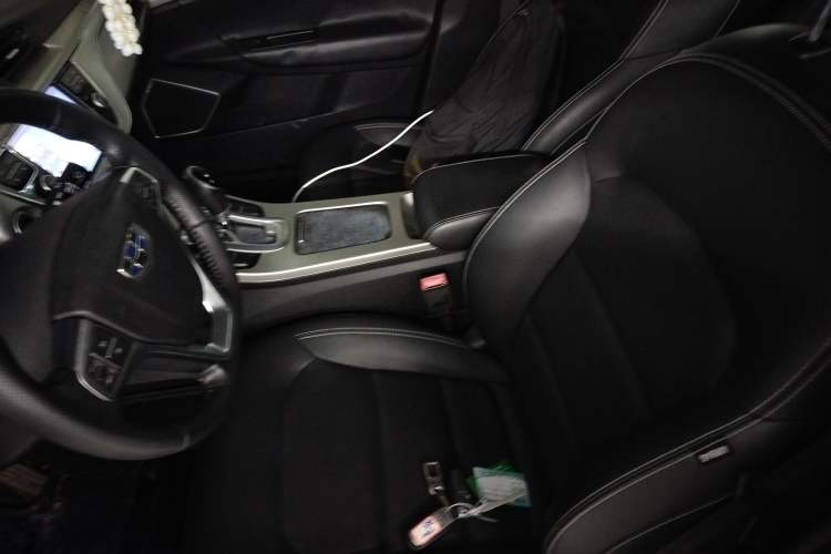 Used Geely Auto Emgrand GL 2017 1.3T DCT Elite Model Left Front Seat